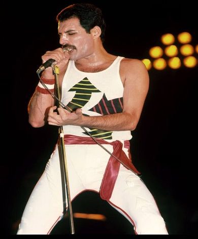 Freddie Mercury Outfits